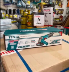 PULIDORA 4 1/2 710W INCLUYE MANGO AUXILIAR INDUSTRIAL TOTAL (UTG10711576)