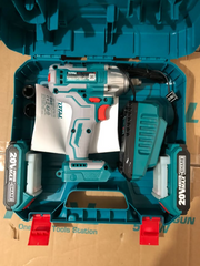 PISTOLA IMPACTO INALAMBRICA 1/2 20V 400 NM INCLUYE 2 BATERIAS 1 CARGADOR Y 3 COPAS 17,19,21 MM INDUSTRIAL TOTAL (UTIWLI2040)